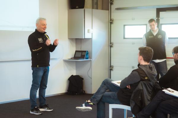 12-CORSO-ACADEMY-WEB-87