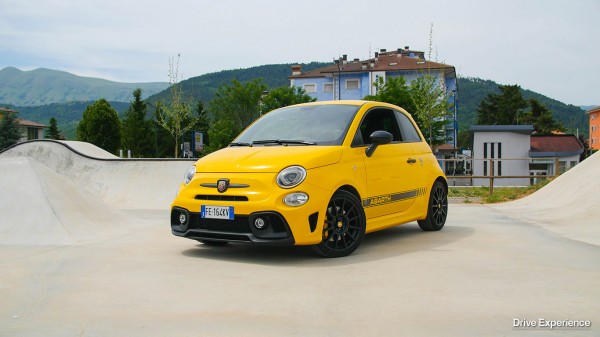 500 Abarth 595 Competizione (12)