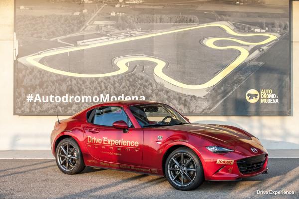 DRIVE EXPERIENCE ACADEMY 5 CORSO-50