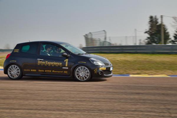 DRIVE-EXPERIENCE-ACADEMY-9-CORSO-14