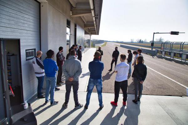 DRIVE-EXPERIENCE-ACADEMY-9-CORSO-75