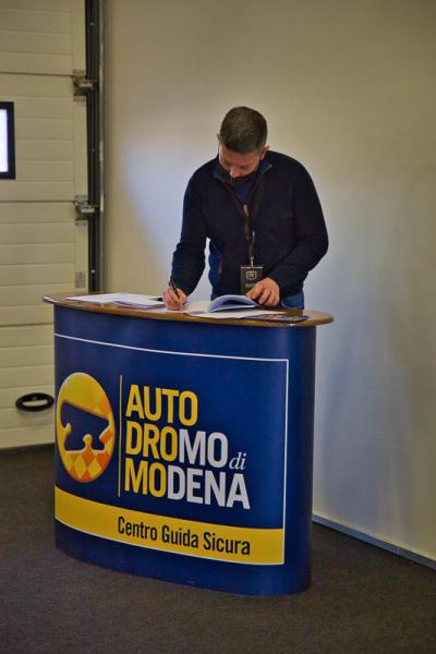 DRIVE-EXPERIENCE-ACADEMY-9-CORSO-94