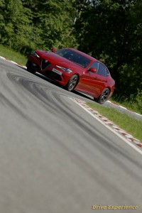 ALFA ROMEO GIULIA QV 6