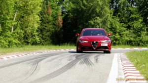 ALFA ROMEO GIULIA QV 9