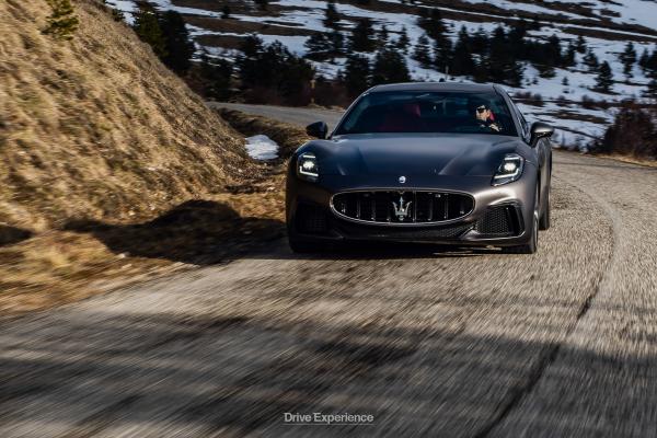 MASERATI-GRANTURISMO-2