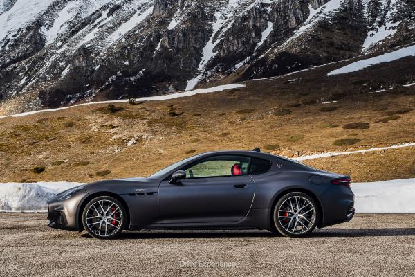 MASERATI-GRANTURISMO-4