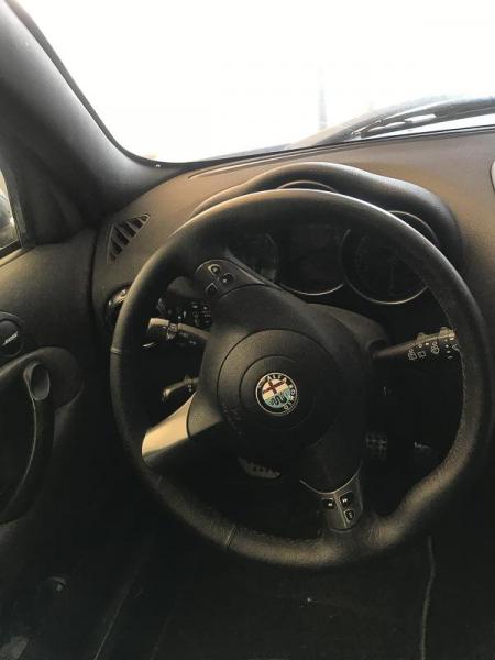 DRIVE EXPERIENCE MARKETPLACE - IN VENDITA - ALFA ROMEO 147 GTA-5